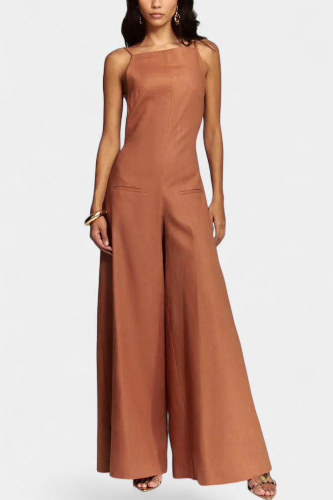 Belén Ramie™ -  Wide-Leg Halter Jumpsuit with Straight Neckline