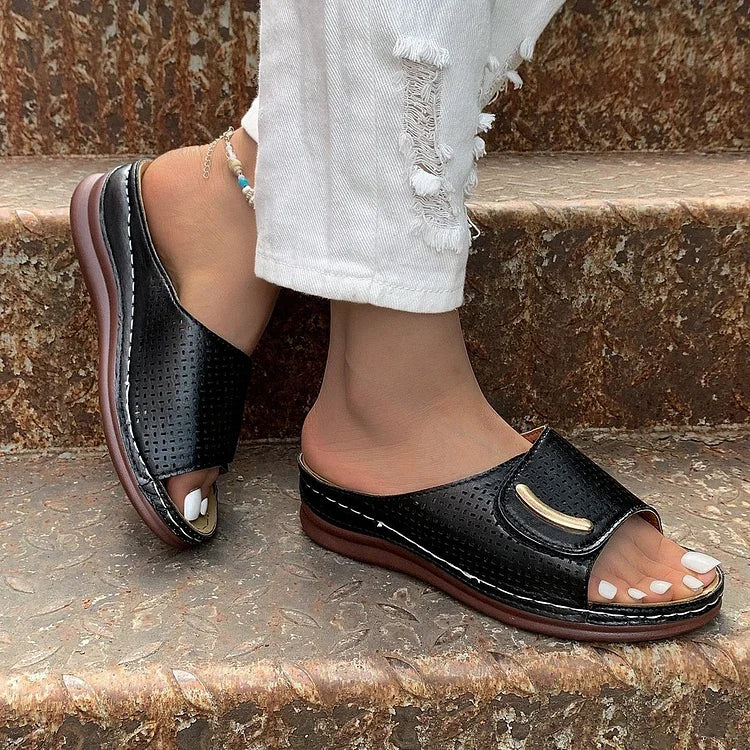 Joanna™ – Classic Urban Sandals