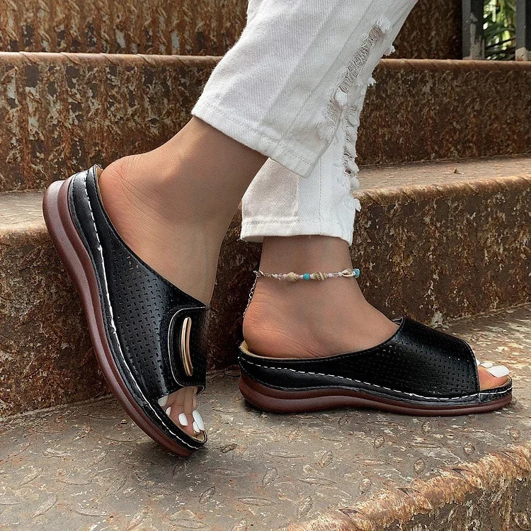 Joanna™ – Classic Urban Sandals