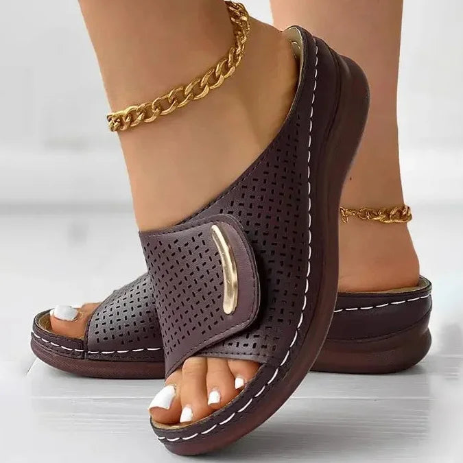 Joanna™ – Classic Urban Sandals