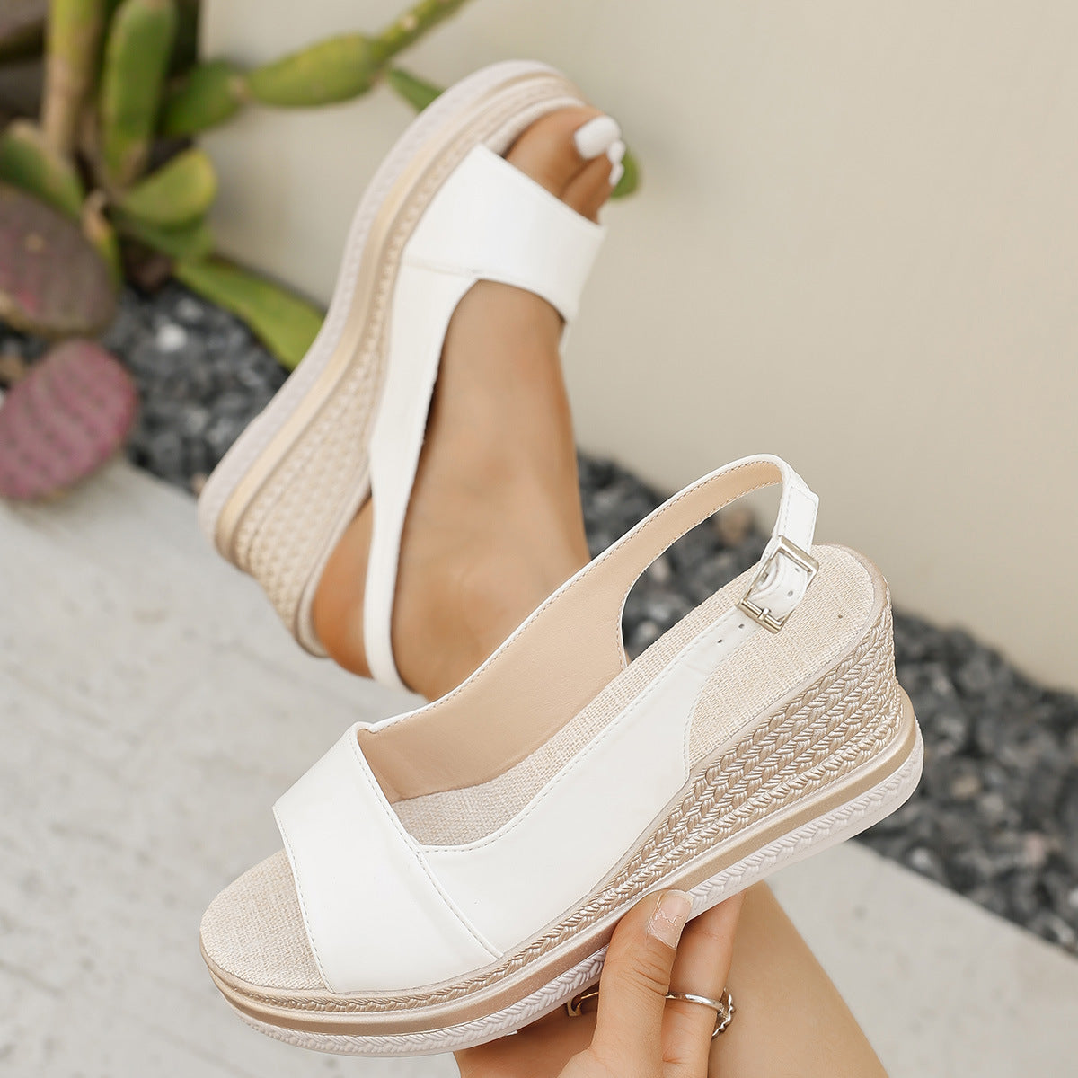 Zoe™ - Orthopaedic Sandals