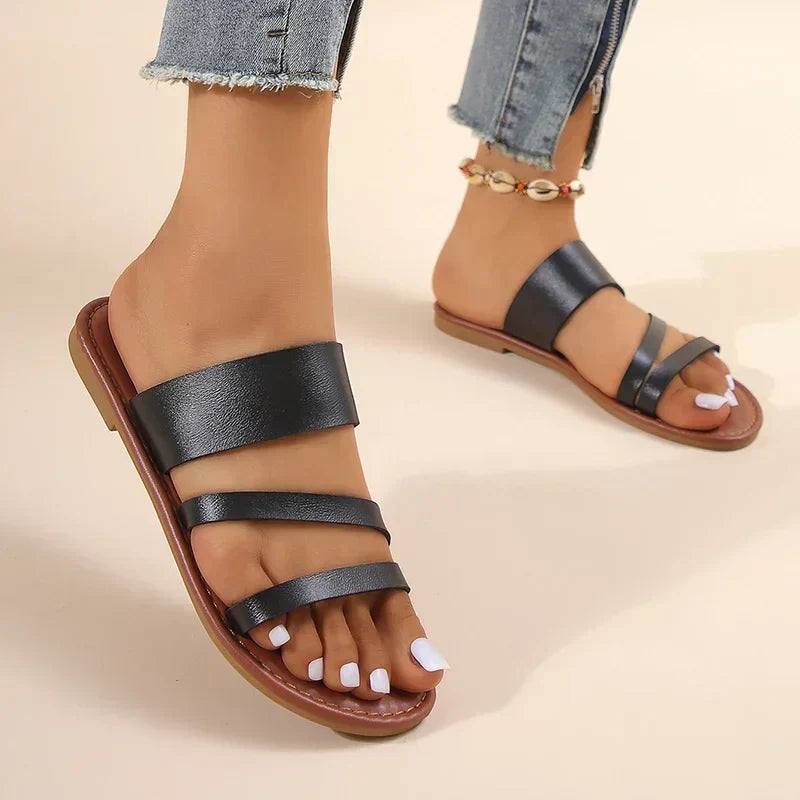 Grace™ | Flat Sandals