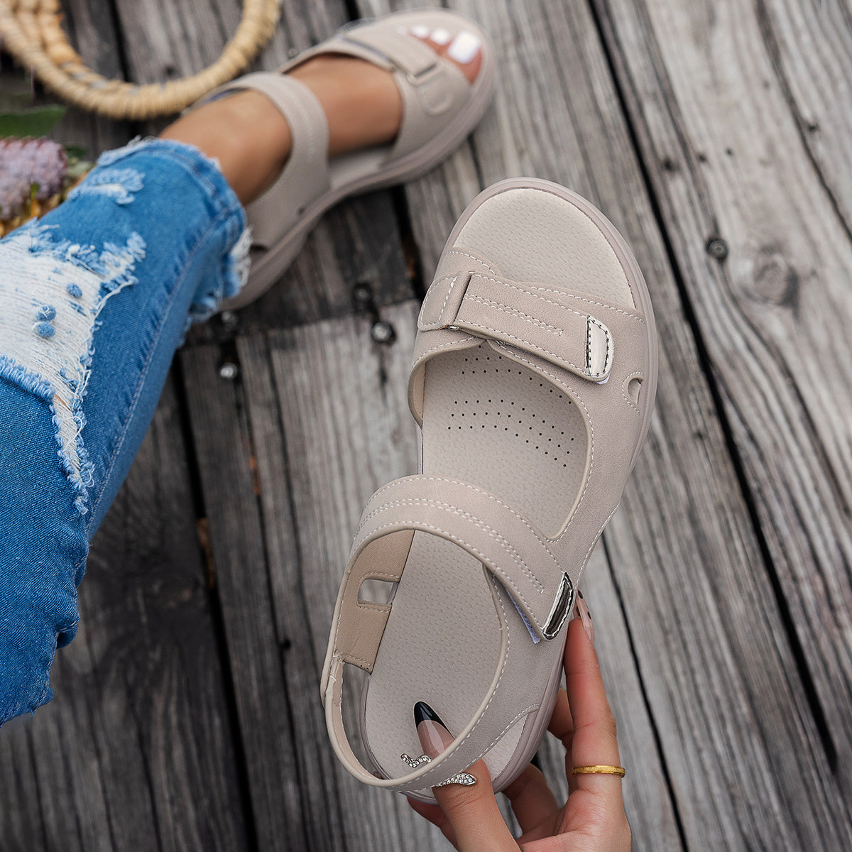 Elara™ | Open-Toe Wedge Sandals with Ankle Strap