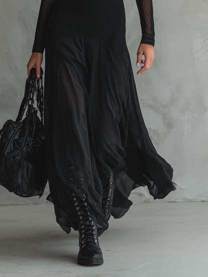 Diane• Maxi dress with a loose fit in black tulle