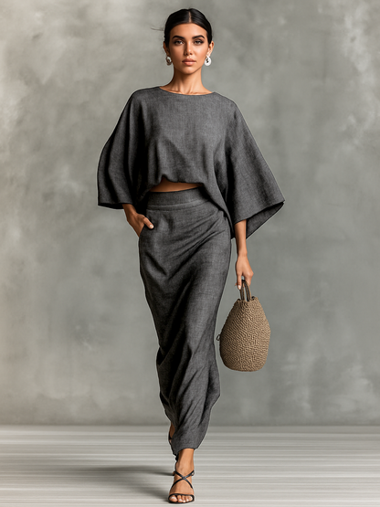 Two-piece set with long skirt with batwing sleeves