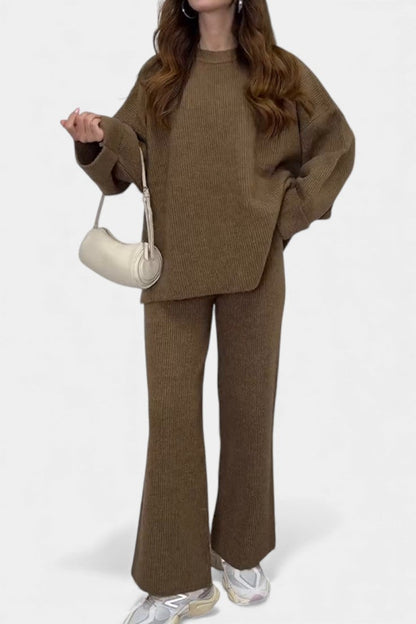 Quirina™ - Relaxed Ensemble with Round Neckline and Flowing Pants