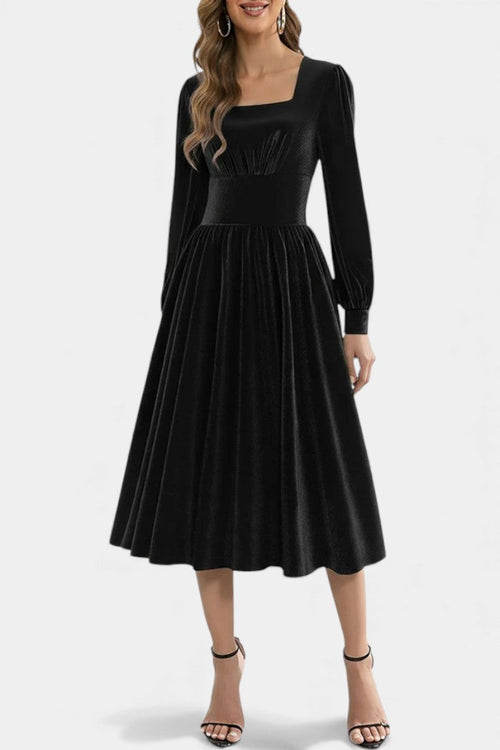 Cordélia Velvet Midi Dress for Christmas with Square Neck