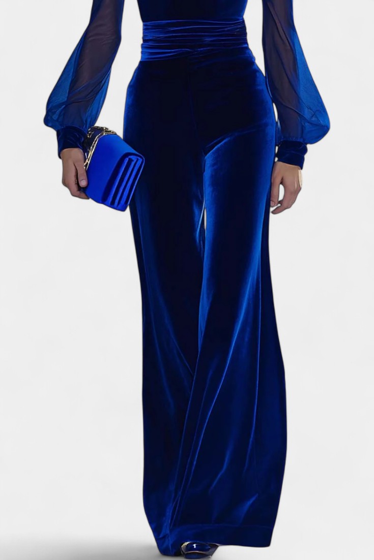 Clarène™ - V-Neck Velvet Jumpsuit with Long Sleeves