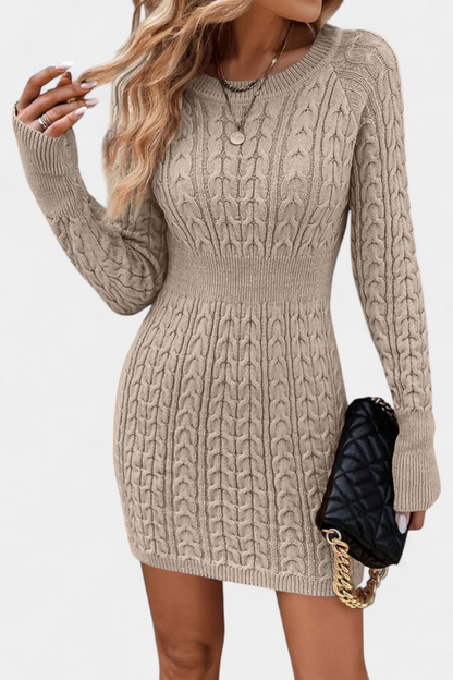 Valérie Twisted Knit Fitted Dress with Round Neck