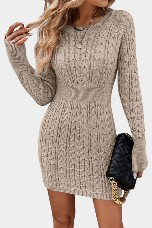 Valérie Twisted Knit Fitted Dress with Round Neck